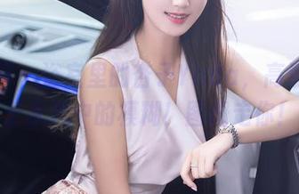 秀人网 – 浴室里的杏子Yada，高清不止于水汽中的模糊！图册走你！