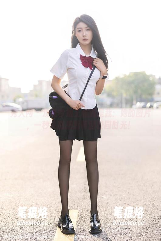 秀人网-王雅姗是我 秀人网 - 观看学姐王雅姗是我:她的图片,一秒就能把我带回校园时光!