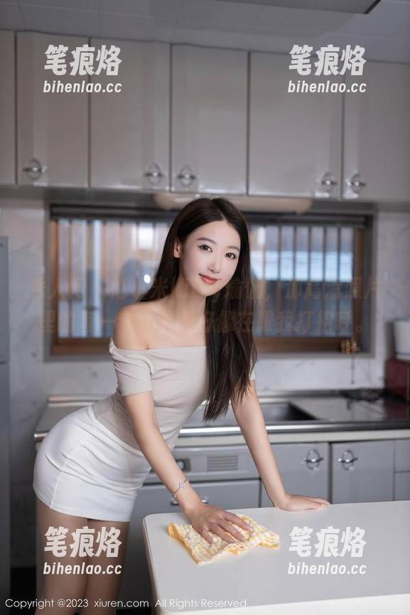 秀人网-赵小米kitty 秀人网 - 赵小米kitty瑜伽,那高清照片里的每一个动作都好像在跟我打招呼。