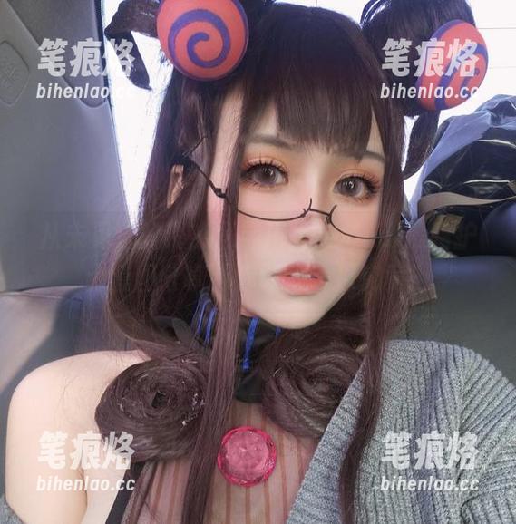 从未见过的诱惑，芊川一笑MNK黑暗护士套图分享，你敢来一探究竟？