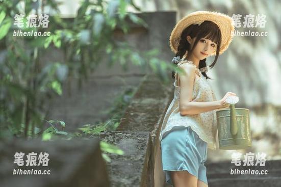 蠢沫沫 你瞧,蠢沫沫的丝袜如何巧妙演绎,资源也随之不同凡响。