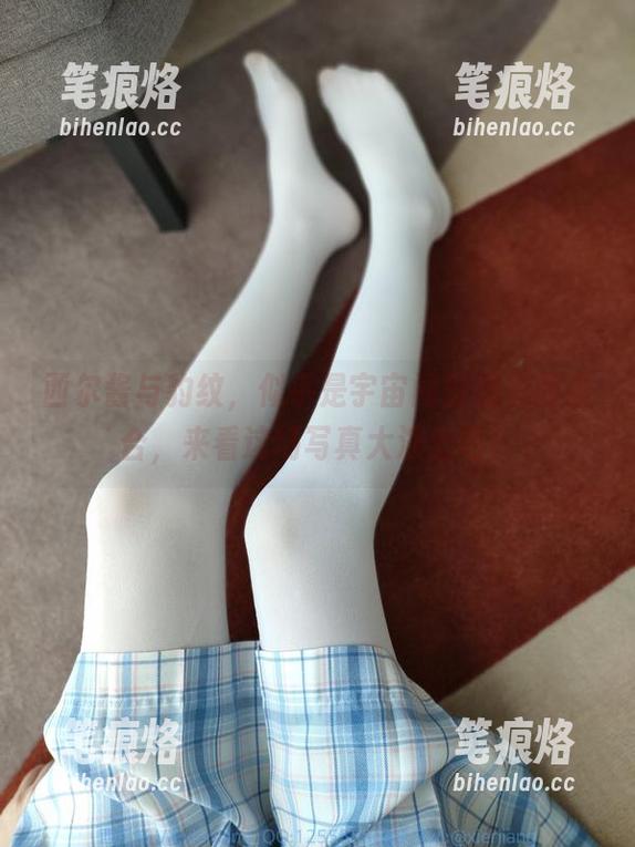 西尔酱与豹纹，似乎是宇宙间被遗忘的组合，来看这场写真大演出吧！