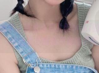 好吧，我承认我爱看贝儿酱Miki的蕾丝原图，特别是在意想不到的瞬间。