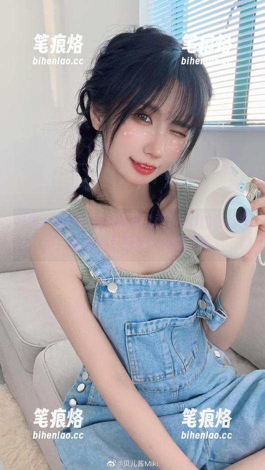 好吧，我承认我爱看贝儿酱Miki的蕾丝原图，特别是在意想不到的瞬间。