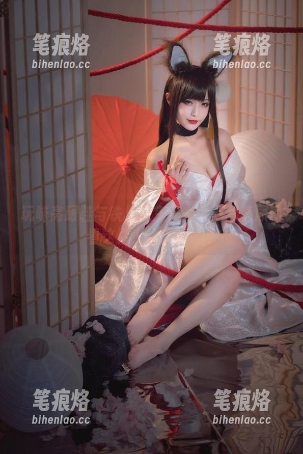 玩味高跟鞋与铁板烧鬼舞w——写真原图看这俩人的百味人生