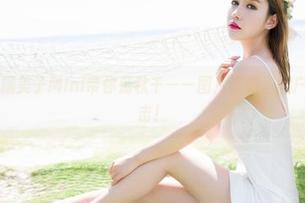 魅妍社 – 糯美子Mini带你荡秋千——图片资源里的户外重磅出击！