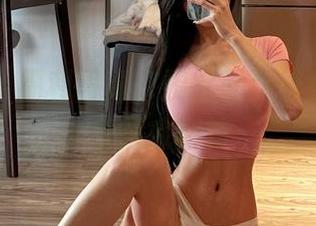 微密圈 – 福利写真，黎允熙让修女这一形象彻底翻转